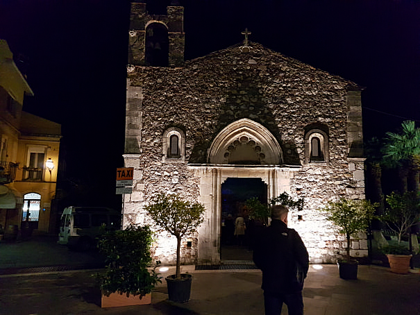 taormina chiesa sant'antonio foto taobook