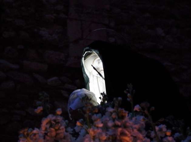 taormina via crucis il volto della madonna addolorata