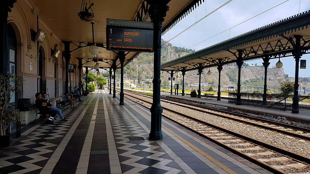 taormina stazione ferroviaria