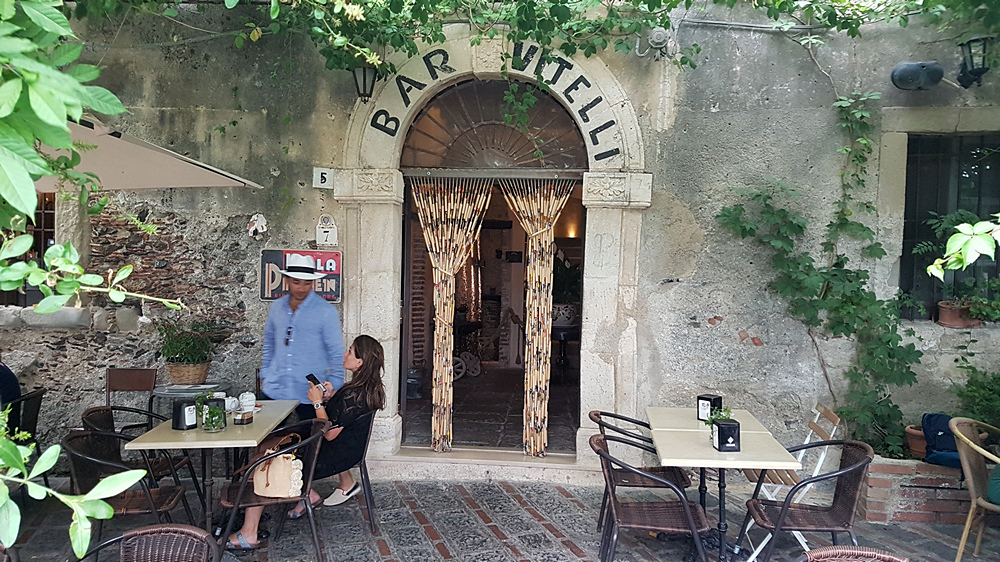 savoca bar vitelli