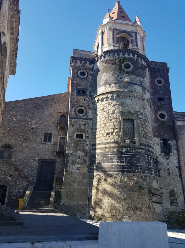 castiglione di sicilia abside chiesa san benedetto