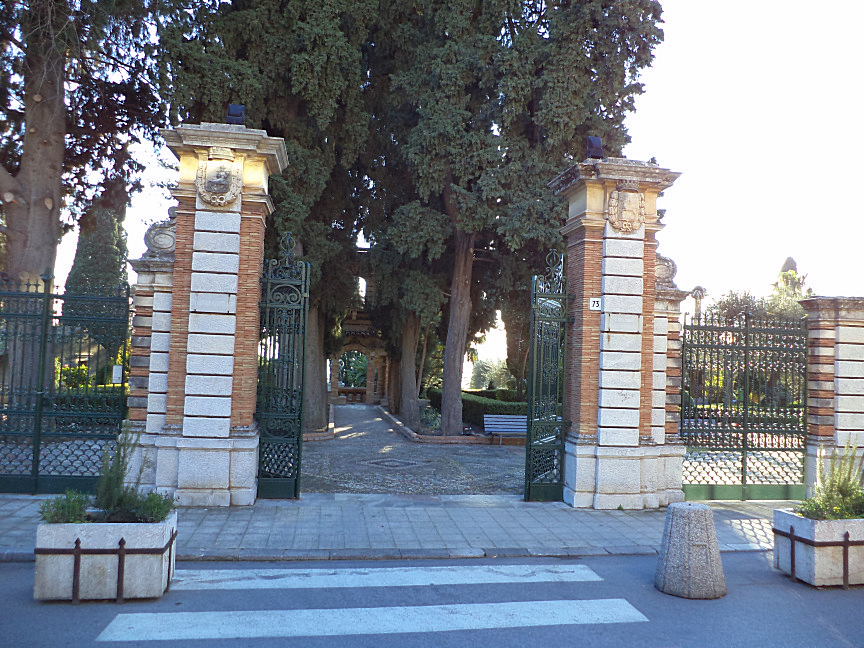 taormina villa comunale ingresso su via bagnoli croce