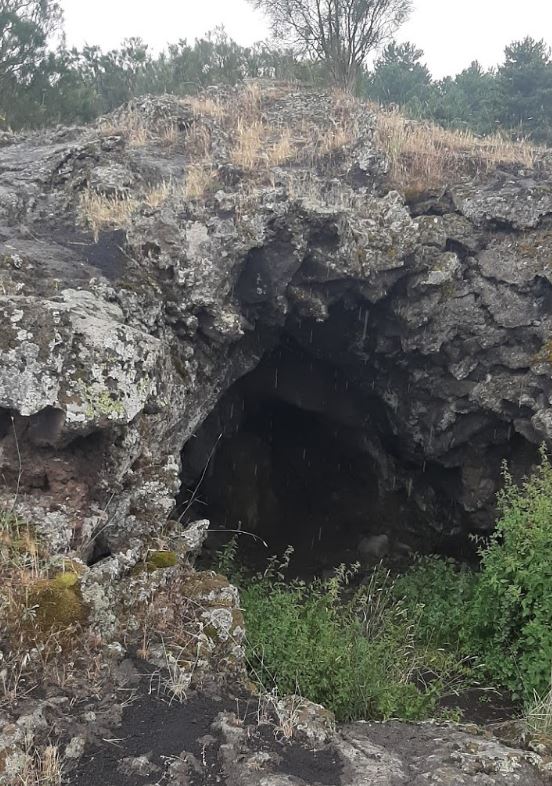 grotte etna