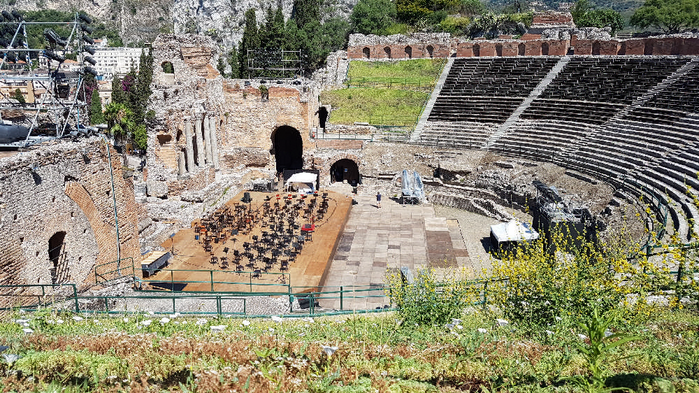 sicilia taormina cavea teatro greco o antico