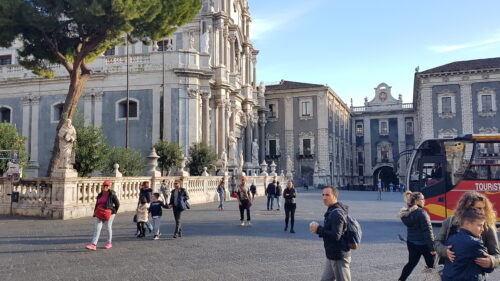 sicilia taormina vestiti inverno