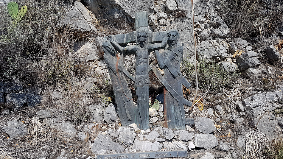 stazione n.2 salita crucis taormina